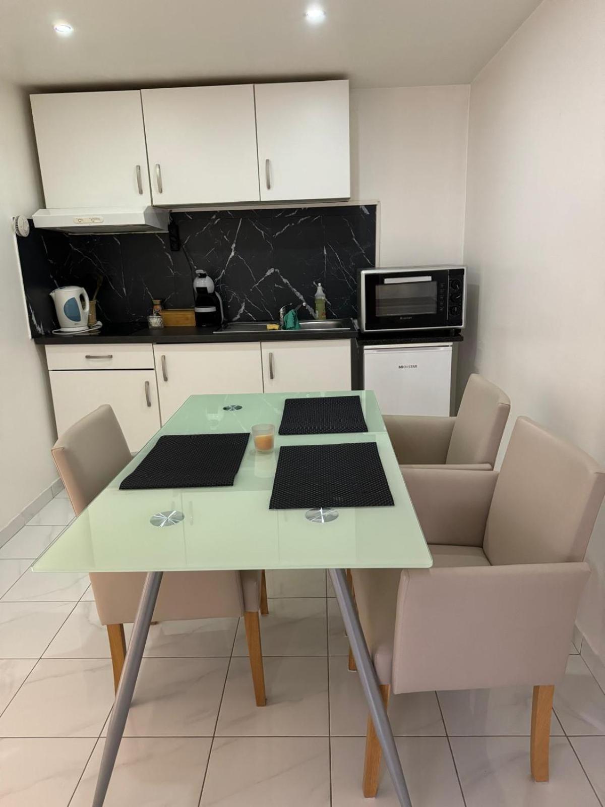 Studio 45M2 Tres Calme Village-Neuf Dış mekan fotoğraf